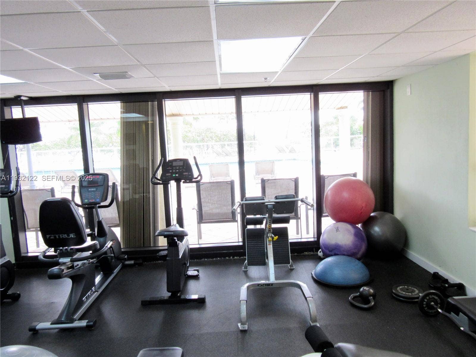 10185 Collins Avenue, #321, Bal Harbour, Bal Harbour, FL 33154 Photo 16