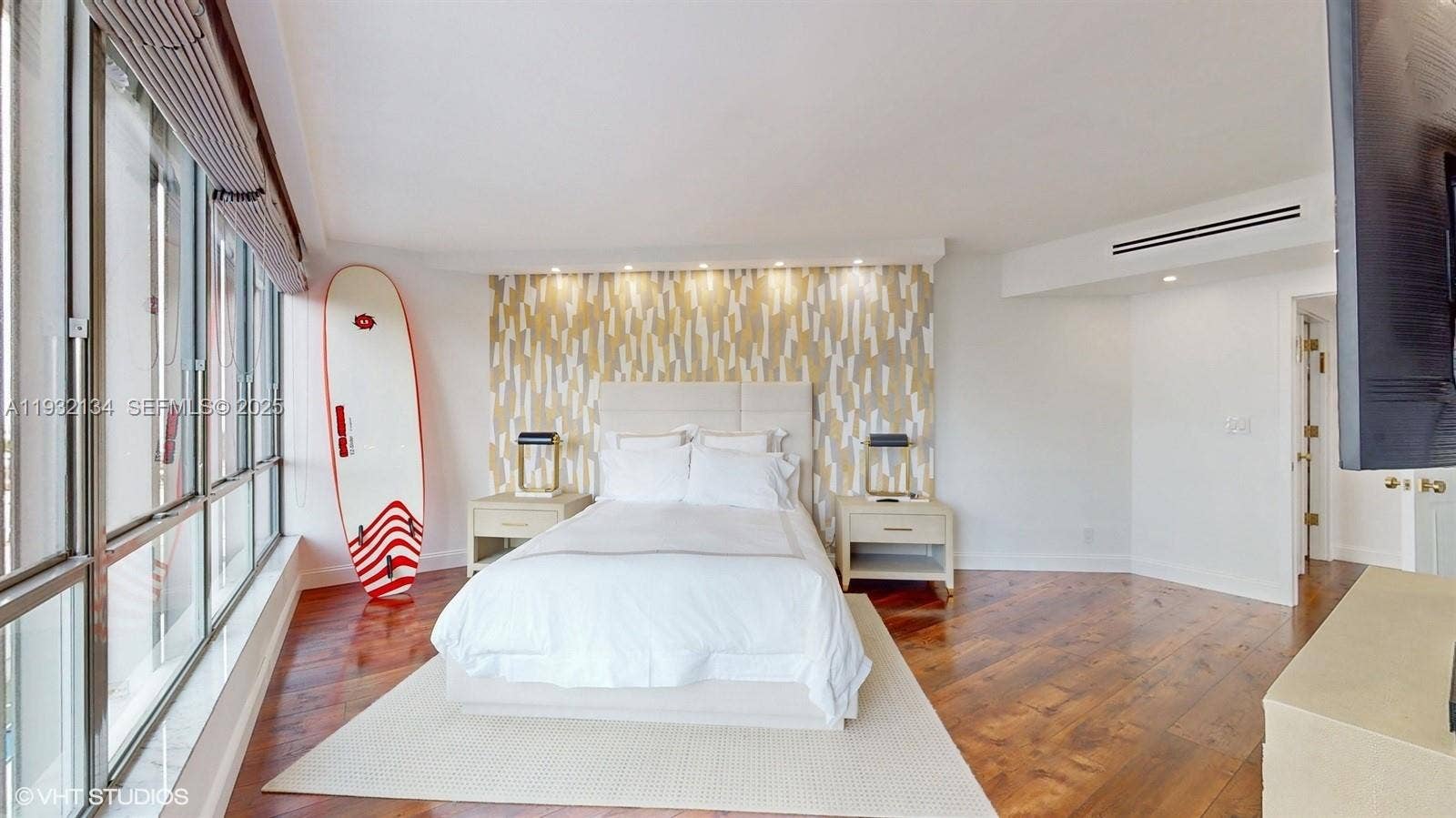10155 Collins Avenue, #410, Bal Harbour, FL 33154 Photo 25