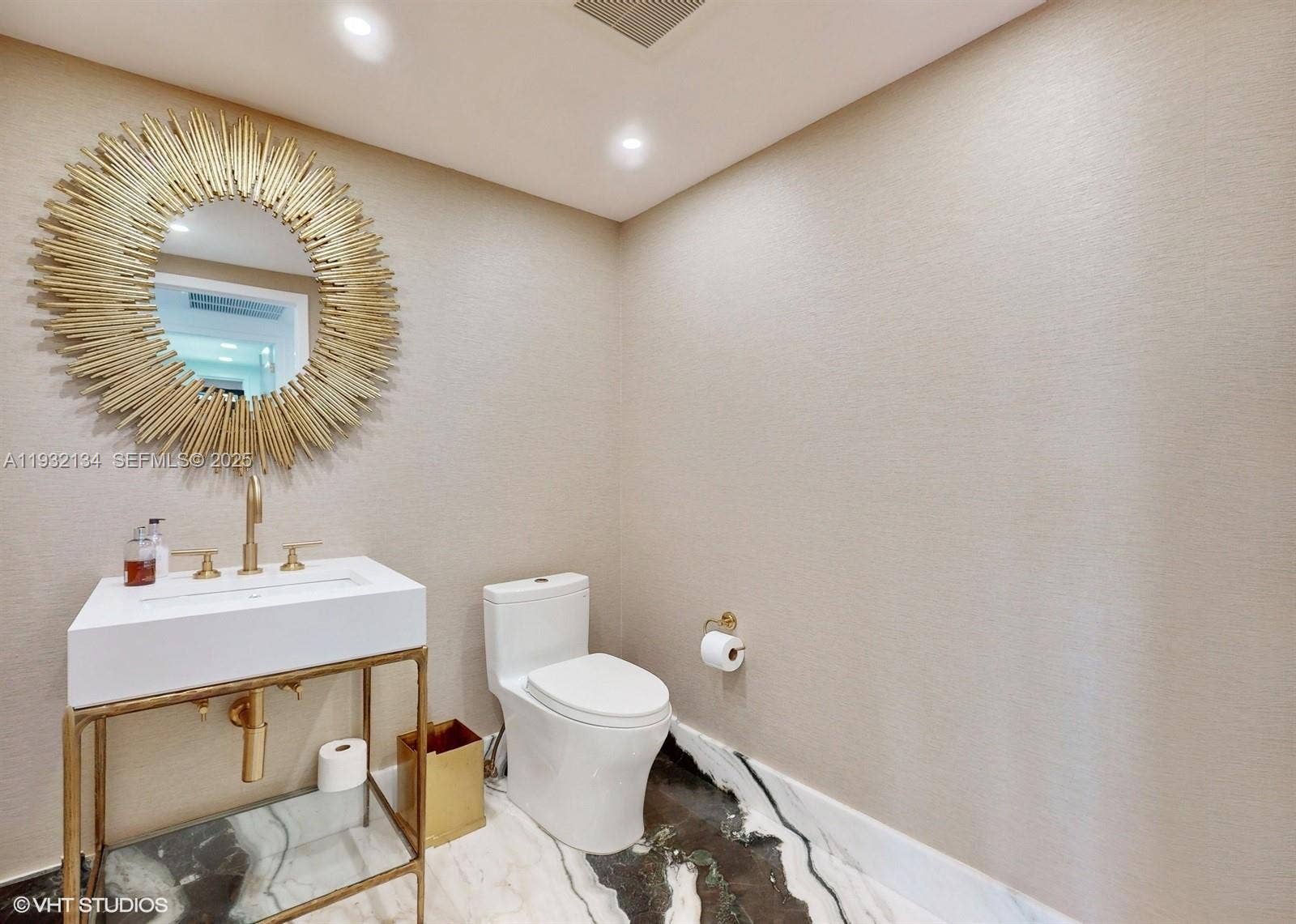 10155 Collins Avenue, #410, Bal Harbour, FL 33154 Photo 33