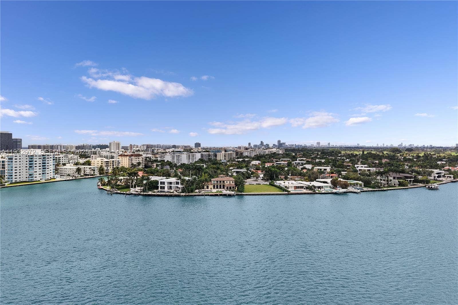 10330 W Broadview Drive, Bay Harbor Islands, FL 33154 Photo 35