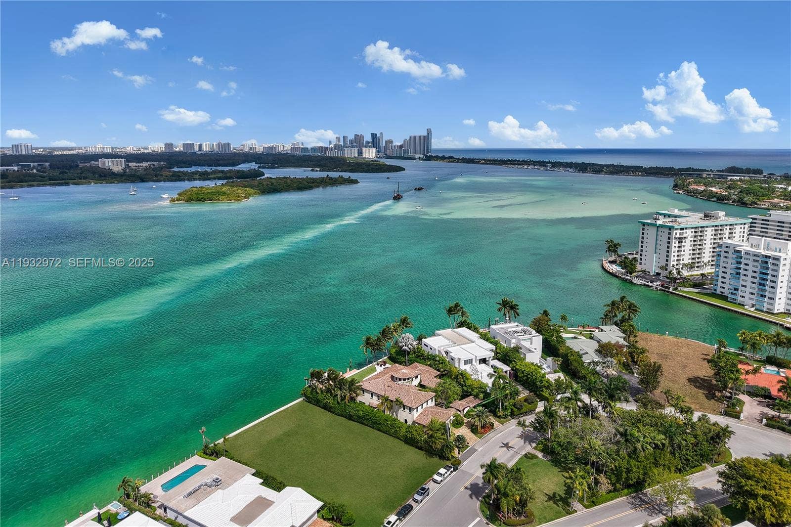 10330 W Broadview Drive, Bay Harbor Islands, FL 33154 Photo 34