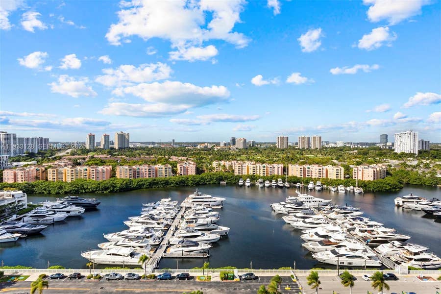 Property photo for 19667 Turnberry Way, #17-D, Aventura, FL