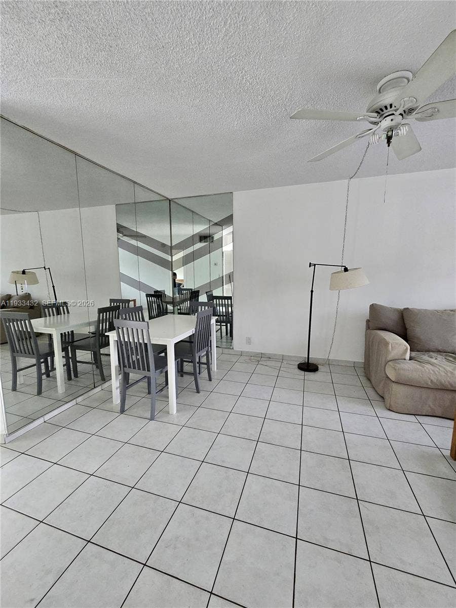 1001 SE 16th Street, #1, Fort Lauderdale, Fort Lauderdale, FL 33316 Photo 2
