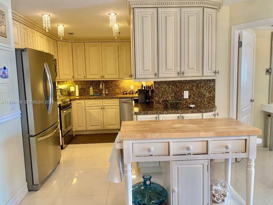 Property photo for 1985 S Ocean Drive, #3C, Hallandale Beach, FL