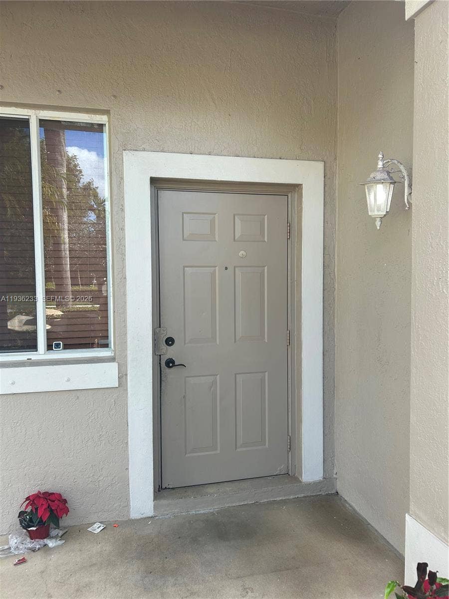 948 NW Phoenix Way, Weston, FL 33327 Photo 7