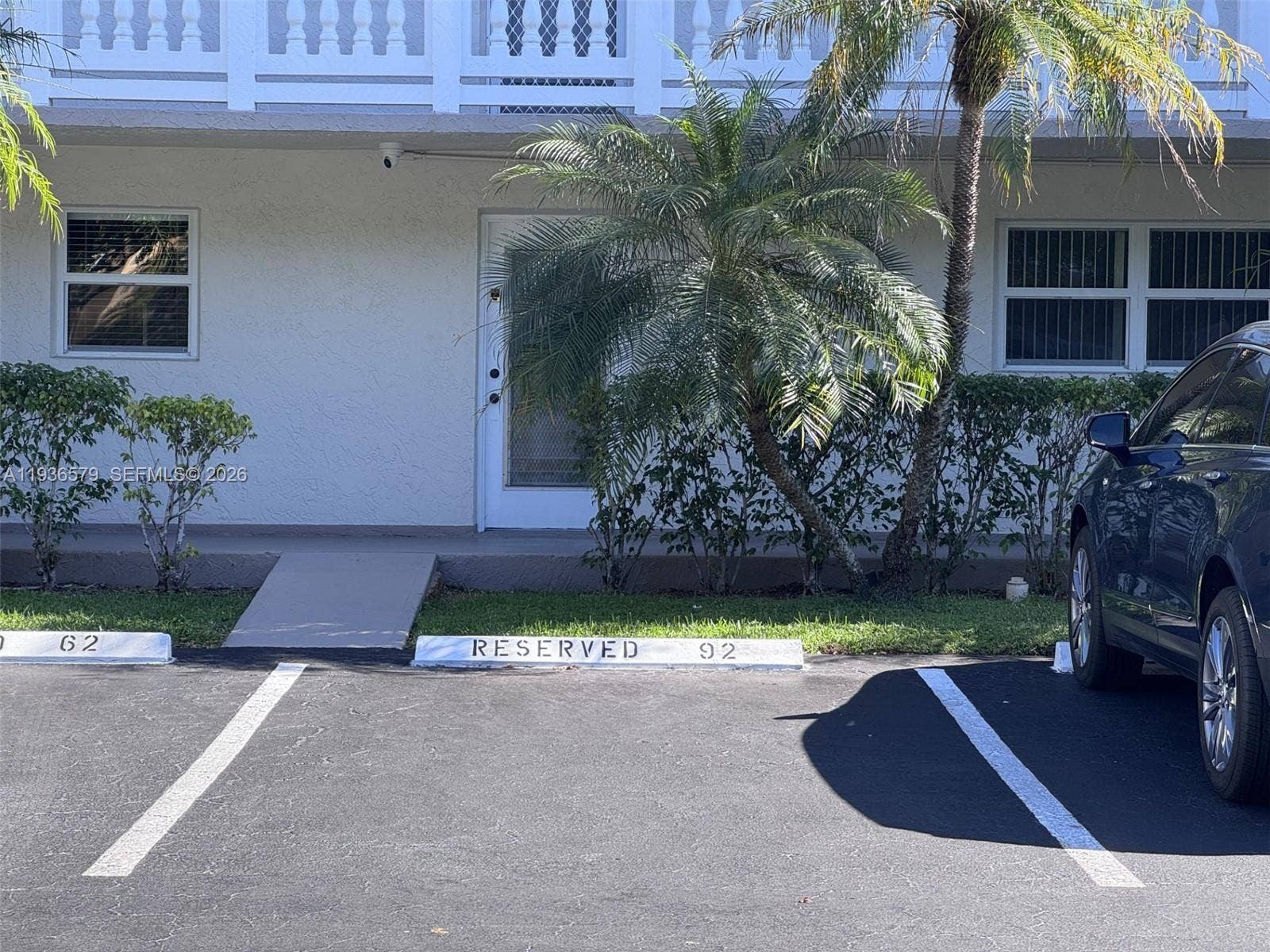 1025 SE 3rd Avenue, #102, Dania Beach, FL 33004 Front door