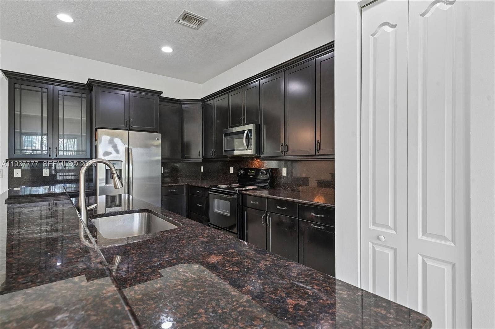 6432 SW 55th Place, Davie, FL 33314 Photo 14