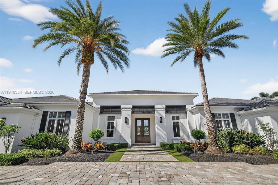 Property photo for 642 Hermitage Circle, Palm Beach Gardens, FL