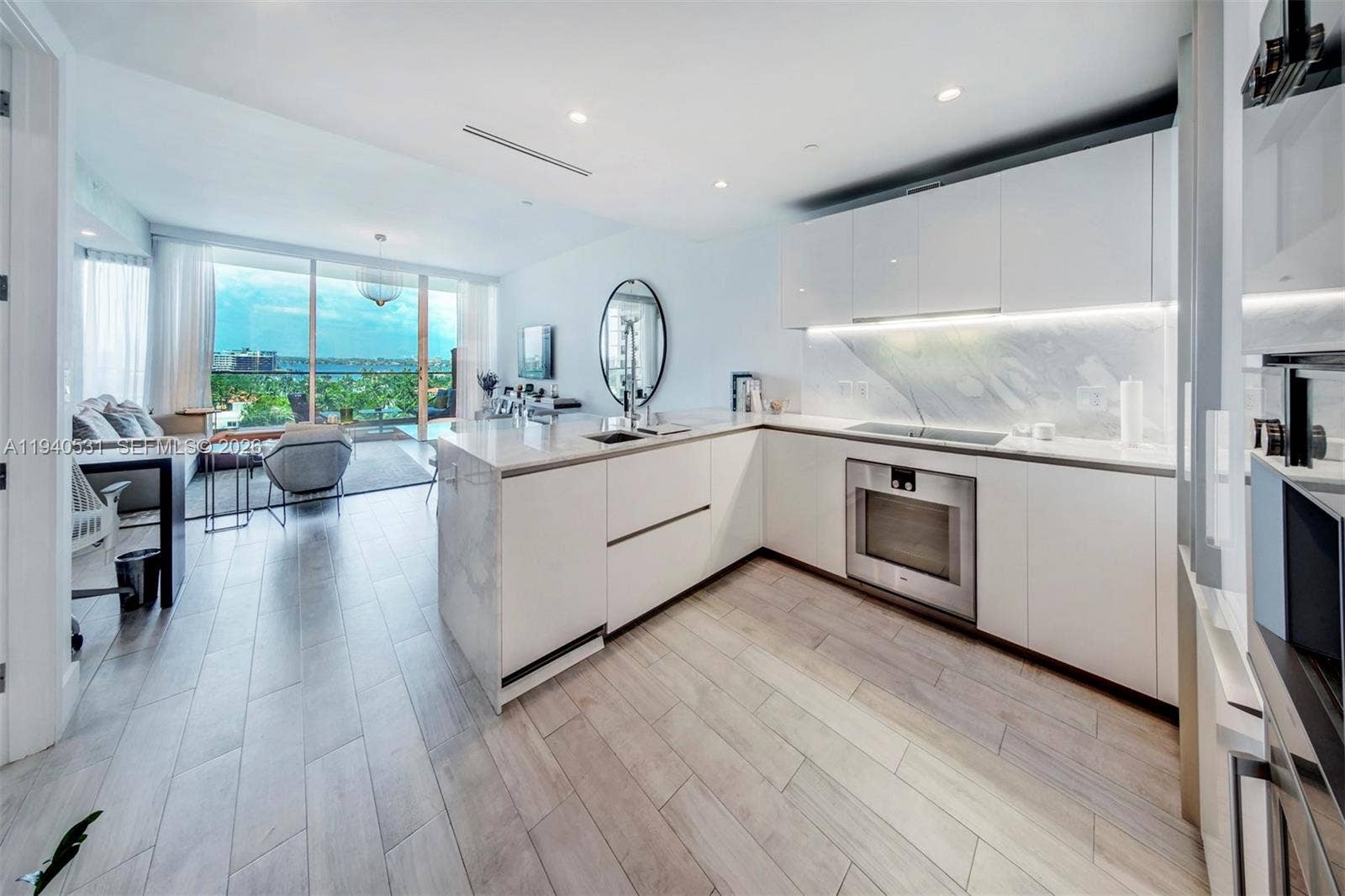 10201 Collins Avenue, #804, Bal Harbour, Bal Harbour, FL 33154 Photo 7