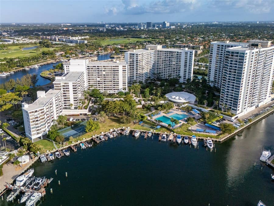 Property photo for 600 Three Islands Boulevard, #519, Hallandale Beach, FL