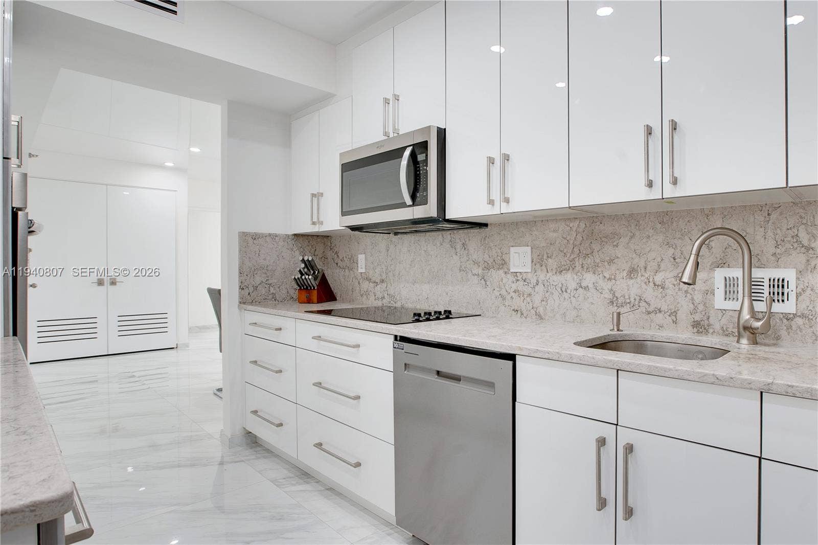 10185 Collins Avenue, #907, Bal Harbour, Bal Harbour, FL 33154 Photo 9
