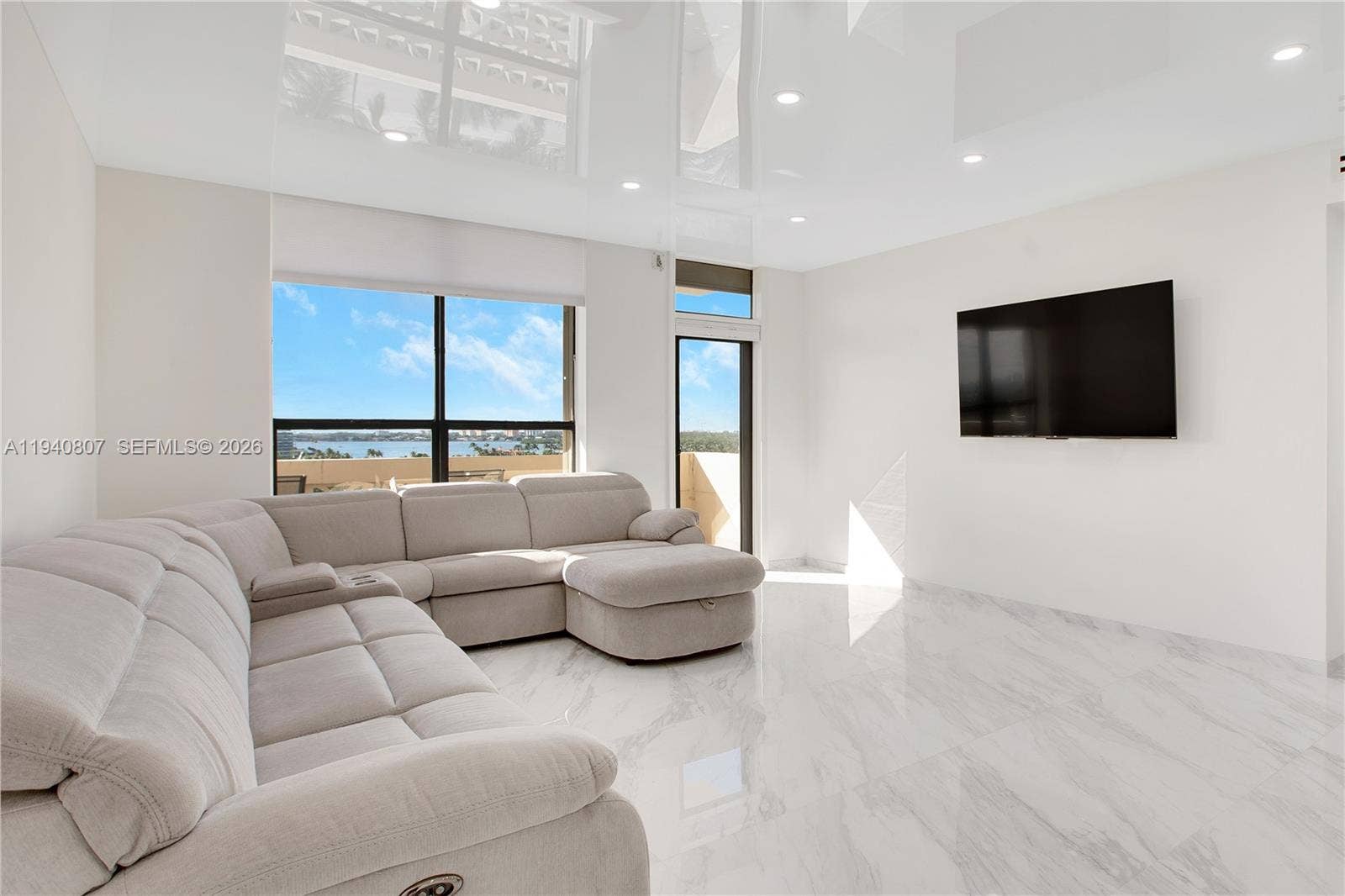 10185 Collins Avenue, #907, Bal Harbour, Bal Harbour, FL 33154 Photo 3