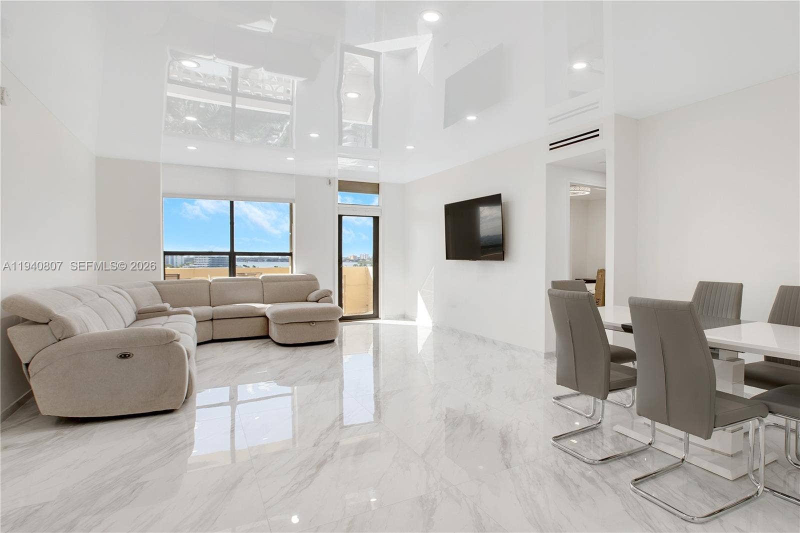 10185 Collins Avenue, #907, Bal Harbour, Bal Harbour, FL 33154 Photo 5