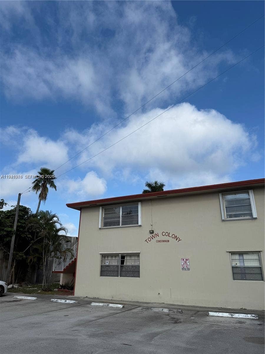 Property photo for 2915 Plunkett Street, #12A, Hollywood, FL
