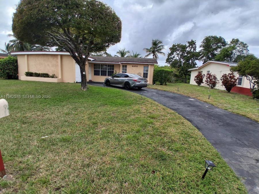 Property photo for Miramar, FL