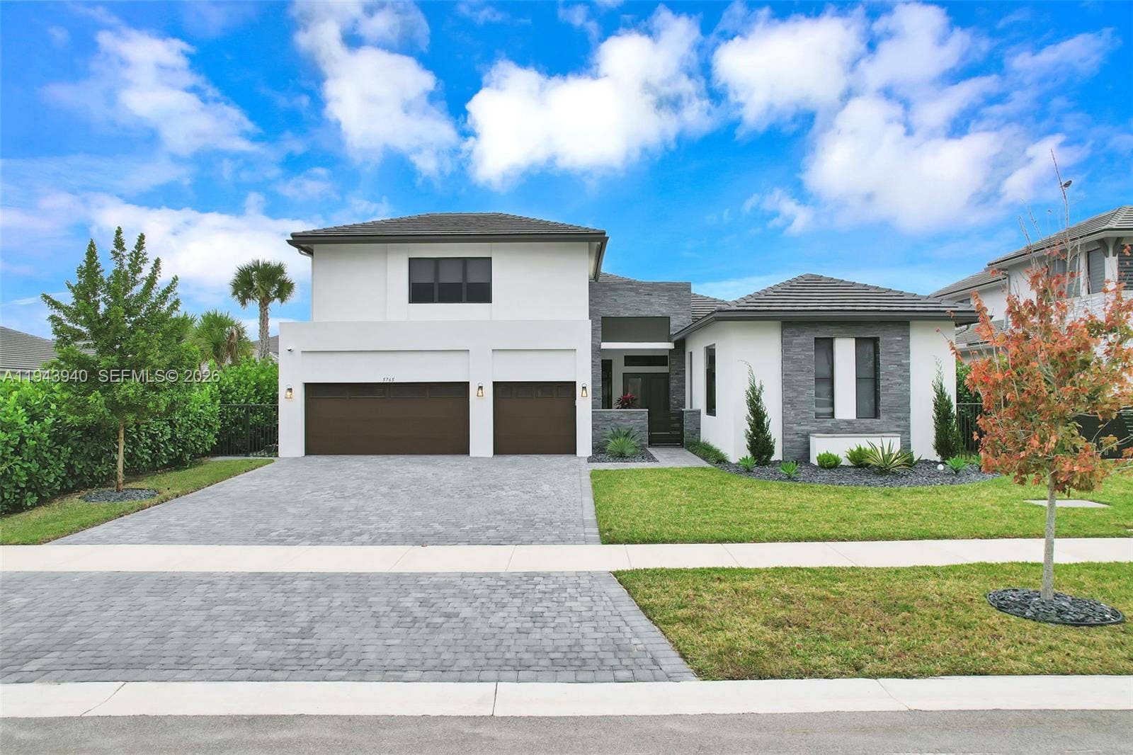 5765 SW 104th Terrace, Cooper City, FL 33328 Photo 1