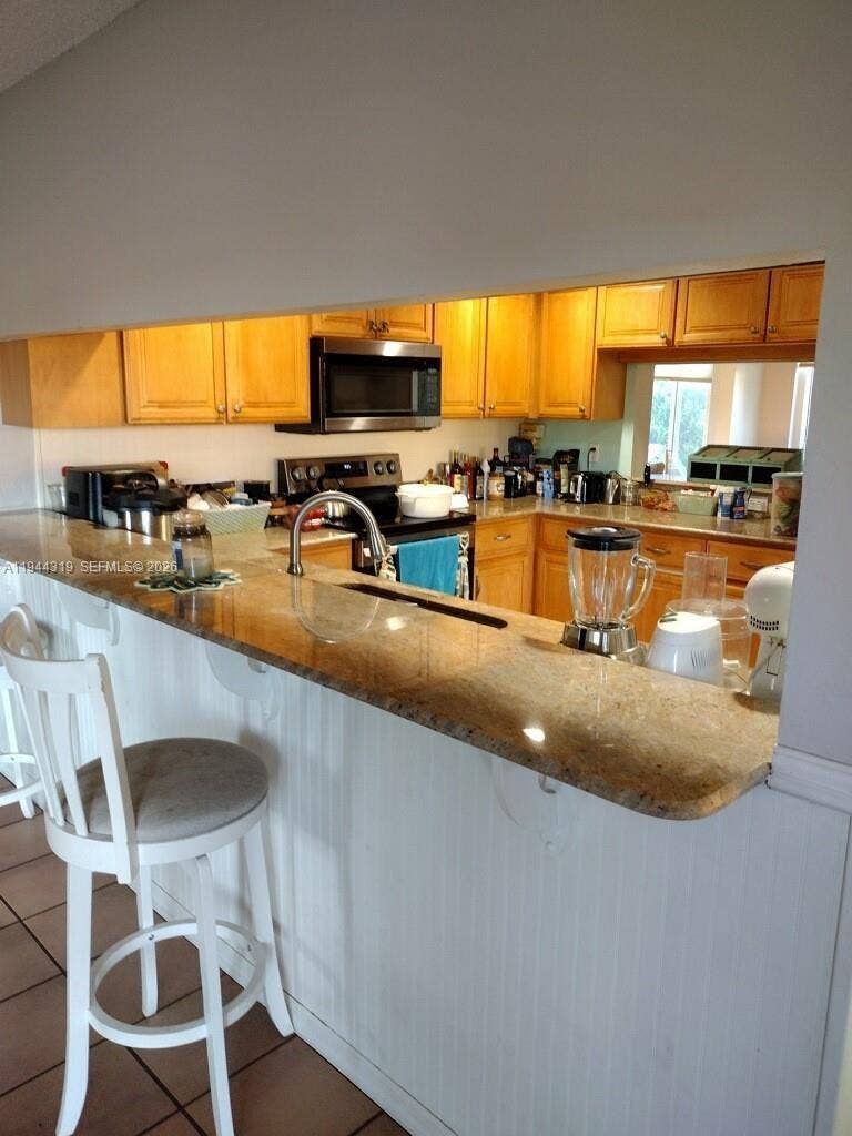 14531 Hickory Court, Davie, FL 33325 Photo 8