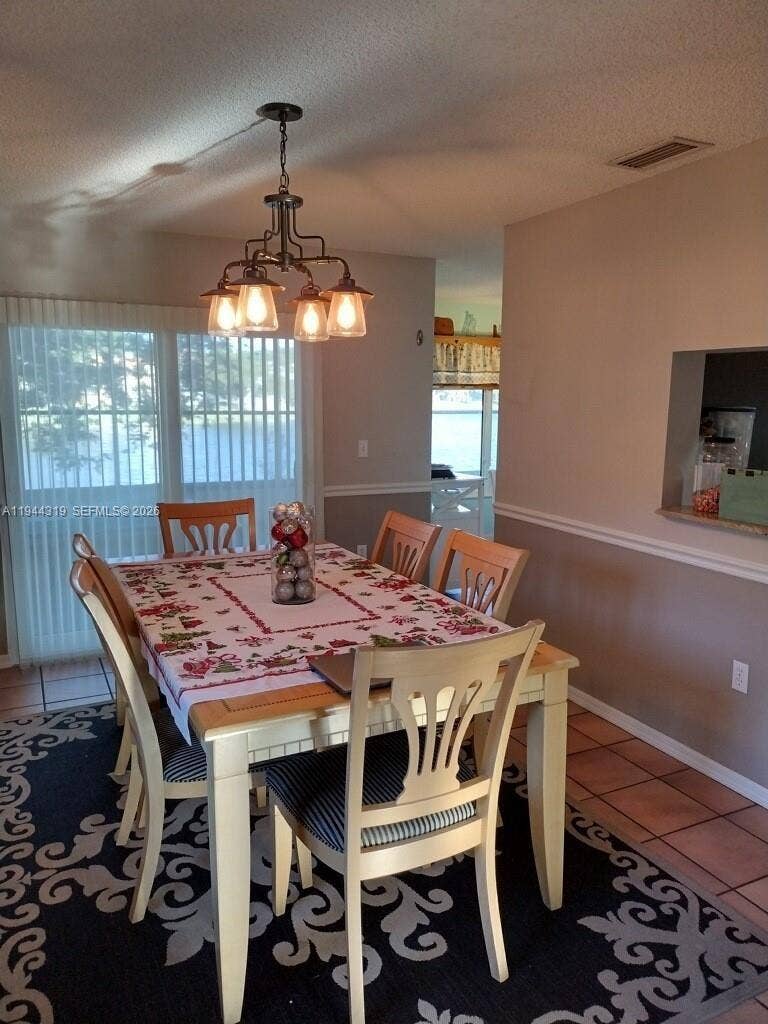 14531 Hickory Court, Davie, FL 33325 Photo 7
