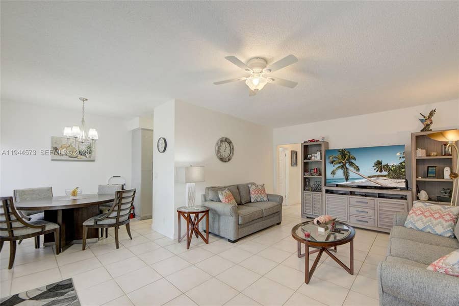 Property photo for 800 SW 11th Avenue, #9A, Hallandale Beach, FL