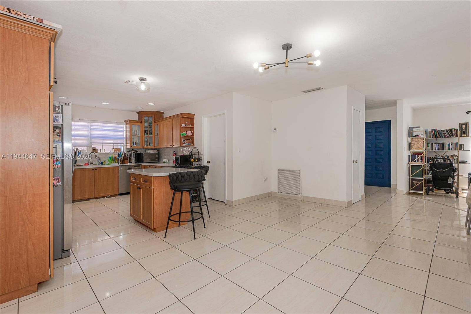 8950 Harding Avenue, Surfside, FL 33154 Photo 7
