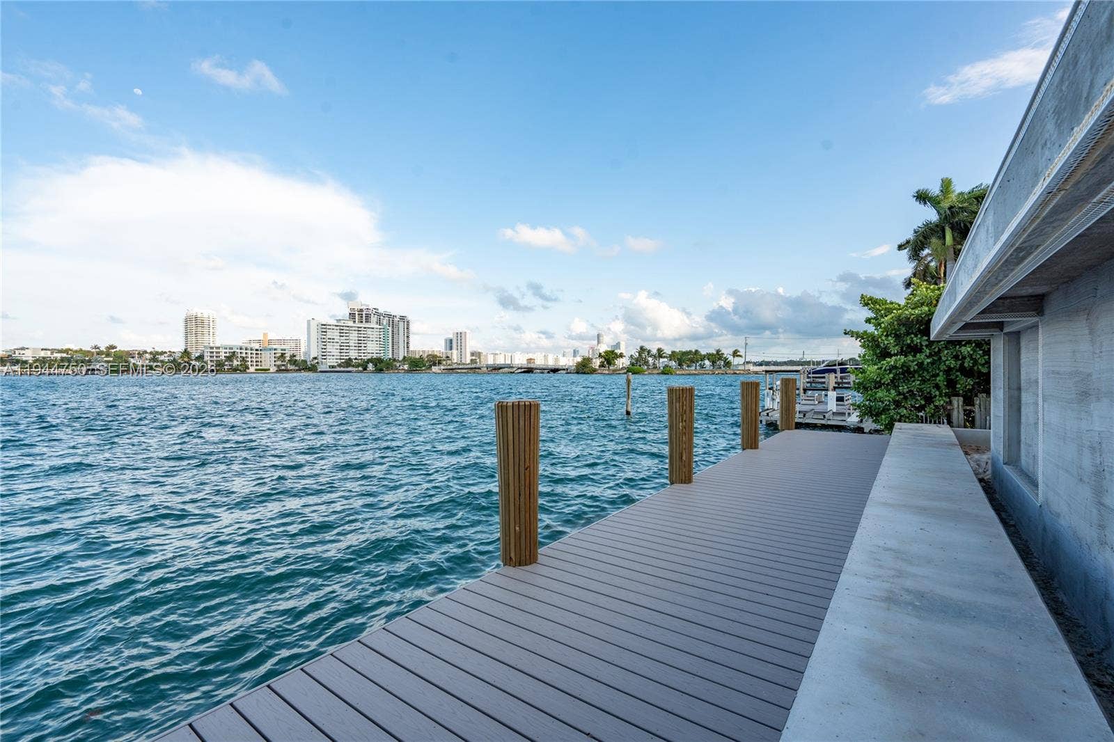 333 E Rivo Alto Drive, Miami Beach, FL 33139 Photo 7