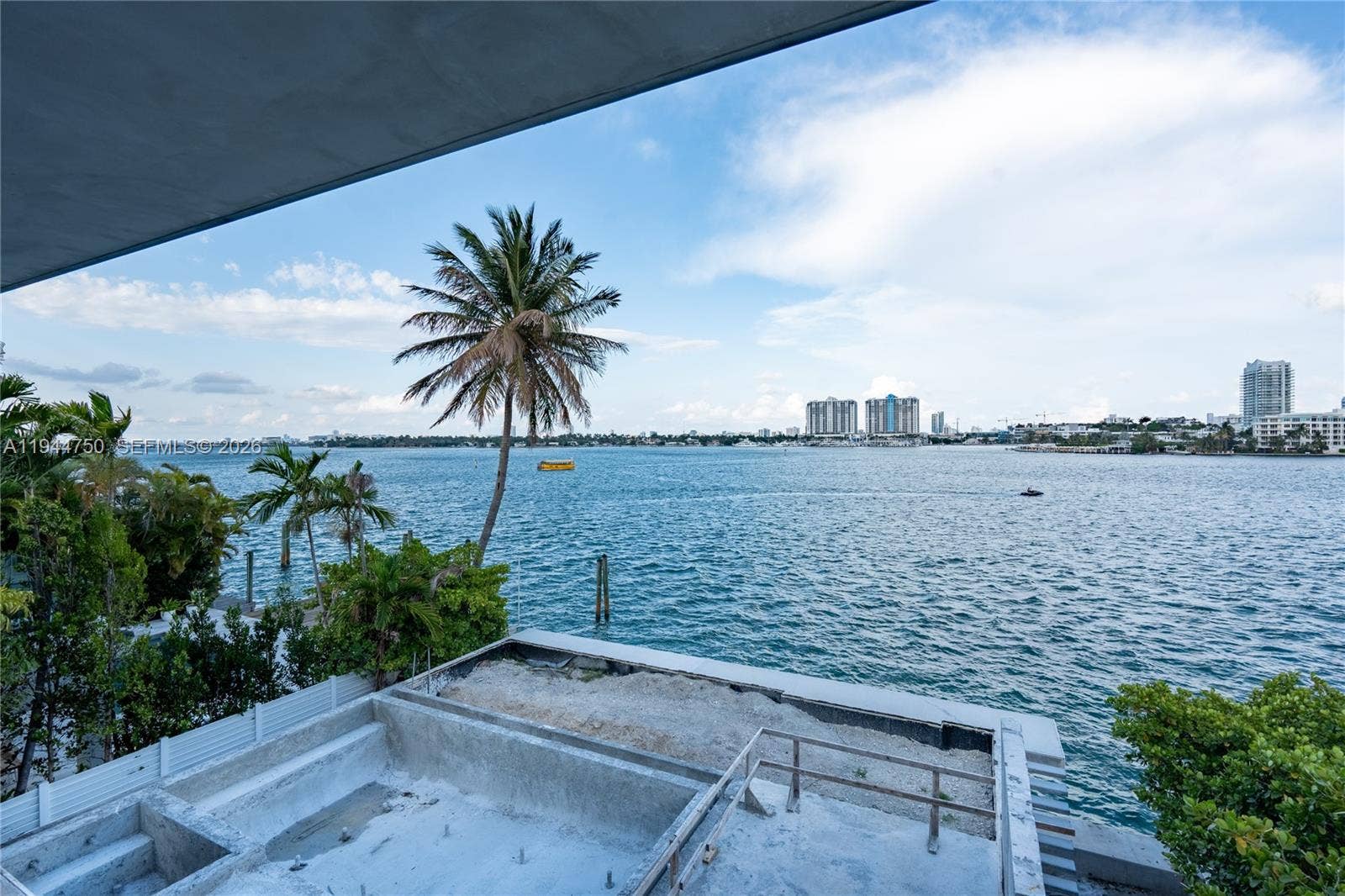 333 E Rivo Alto Drive, Miami Beach, FL 33139 Photo 3
