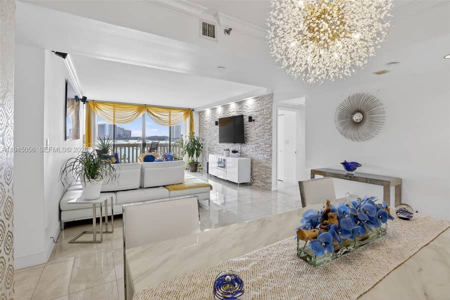 Property photo for 1000 Island Boulevard, #312, Aventura, FL