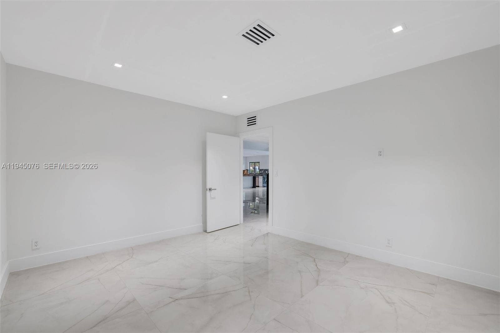 340 SE 13th Avenue, Pompano Beach, FL 33060 Photo 18