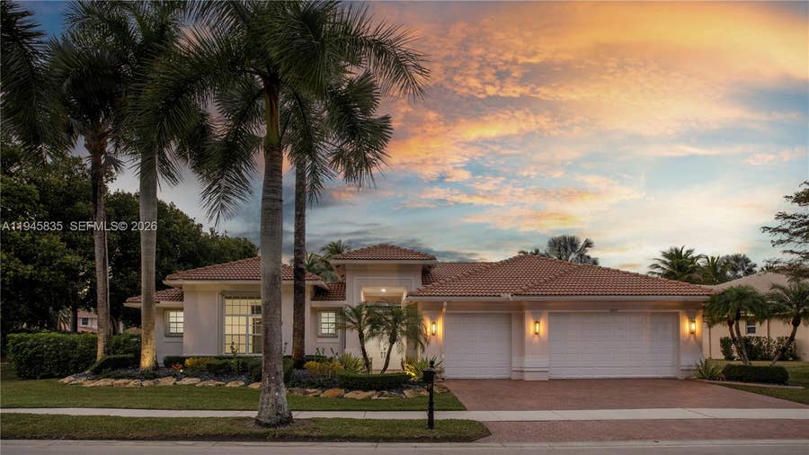 Property photo for 1499 Victoria Isle Drive, Weston, FL