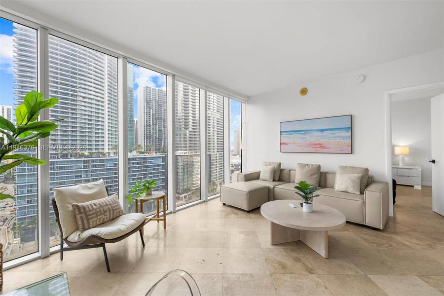 Property photo for 485 Brickell Avenue, #1804, Miami, FL