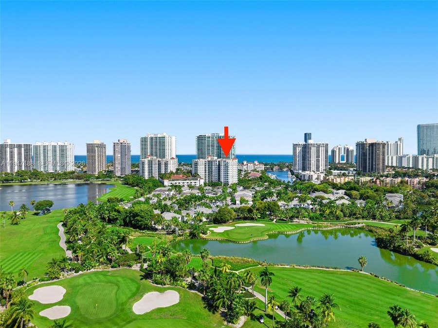 Property photo for 19900 E Country Club Drive, #502, Aventura, FL