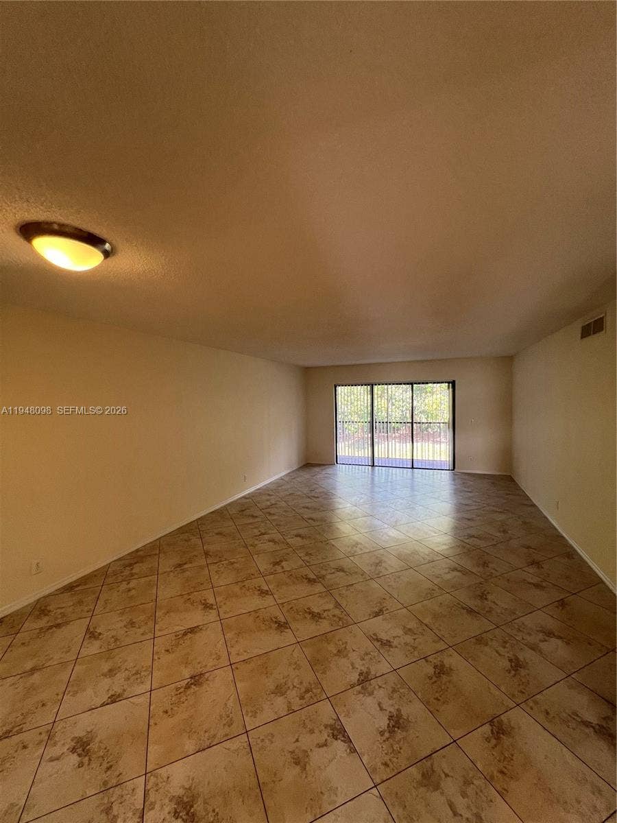 379 Lakeview Drive, #205, Weston, FL 33326 Photo 6