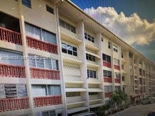 Property photo for 215 SE 3rd Avenue, #307B, Hallandale Beach, FL