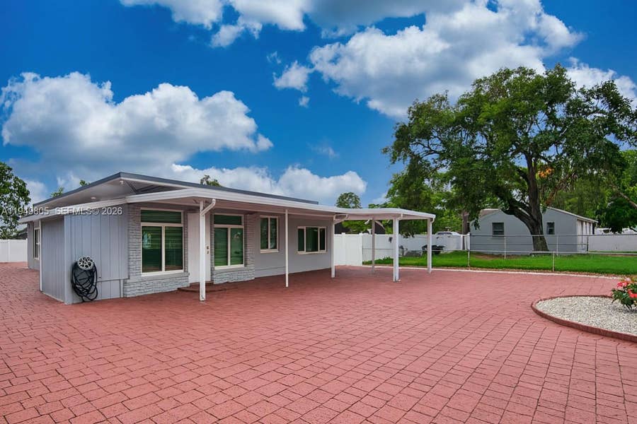 Property photo for 6120 Hayes Street, Hollywood, FL