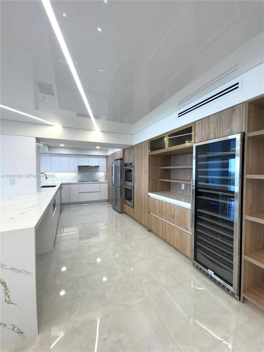 2200 S Ocean Lane, #2204, Fort Lauderdale, FL 33316 Photo 13