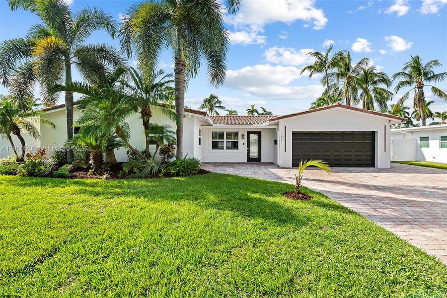 Property photo for 1931 NE 32nd Avenue, Fort Lauderdale, FL