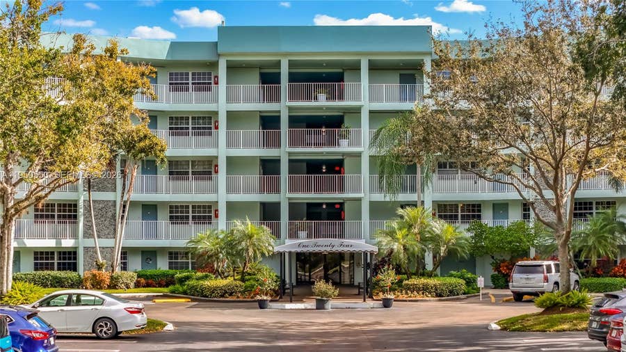 Property photo for 806 Cypress Grove Lane, #303, Pompano Beach, FL