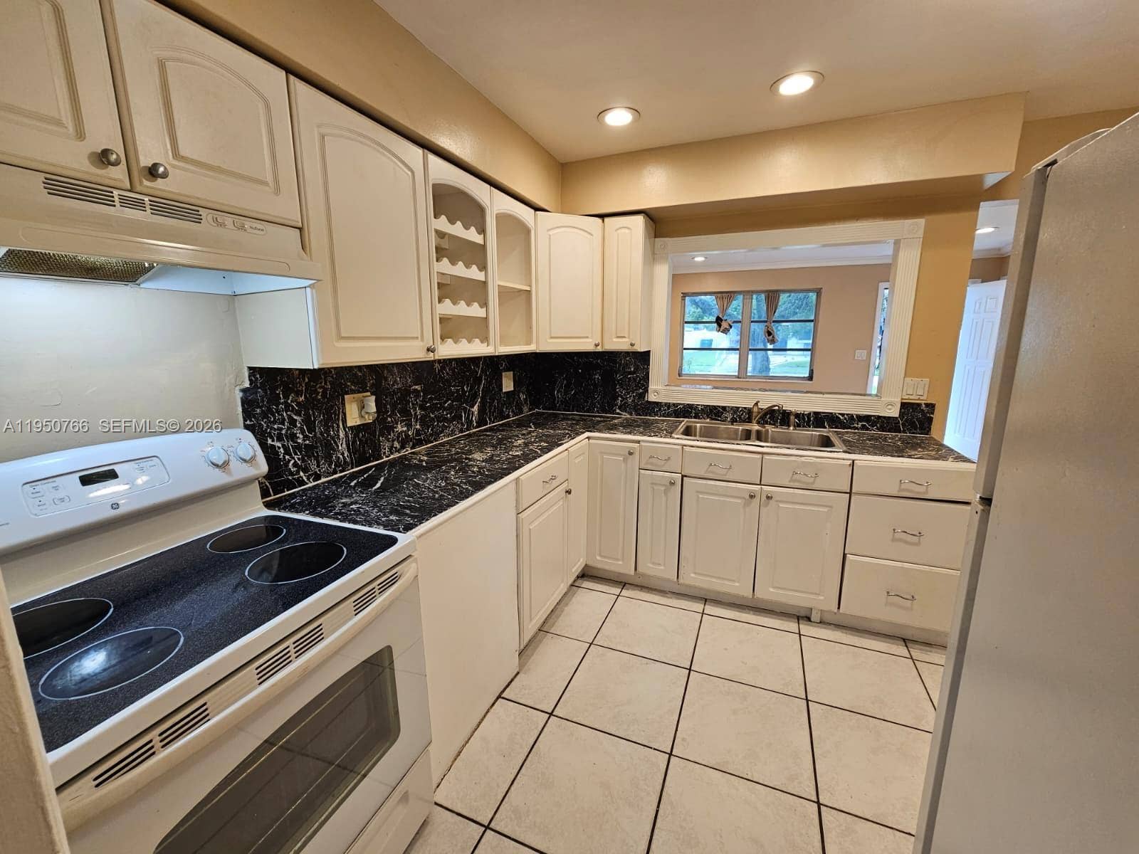 9438 SW 51st Street, Cooper City, FL 33328 Photo 12