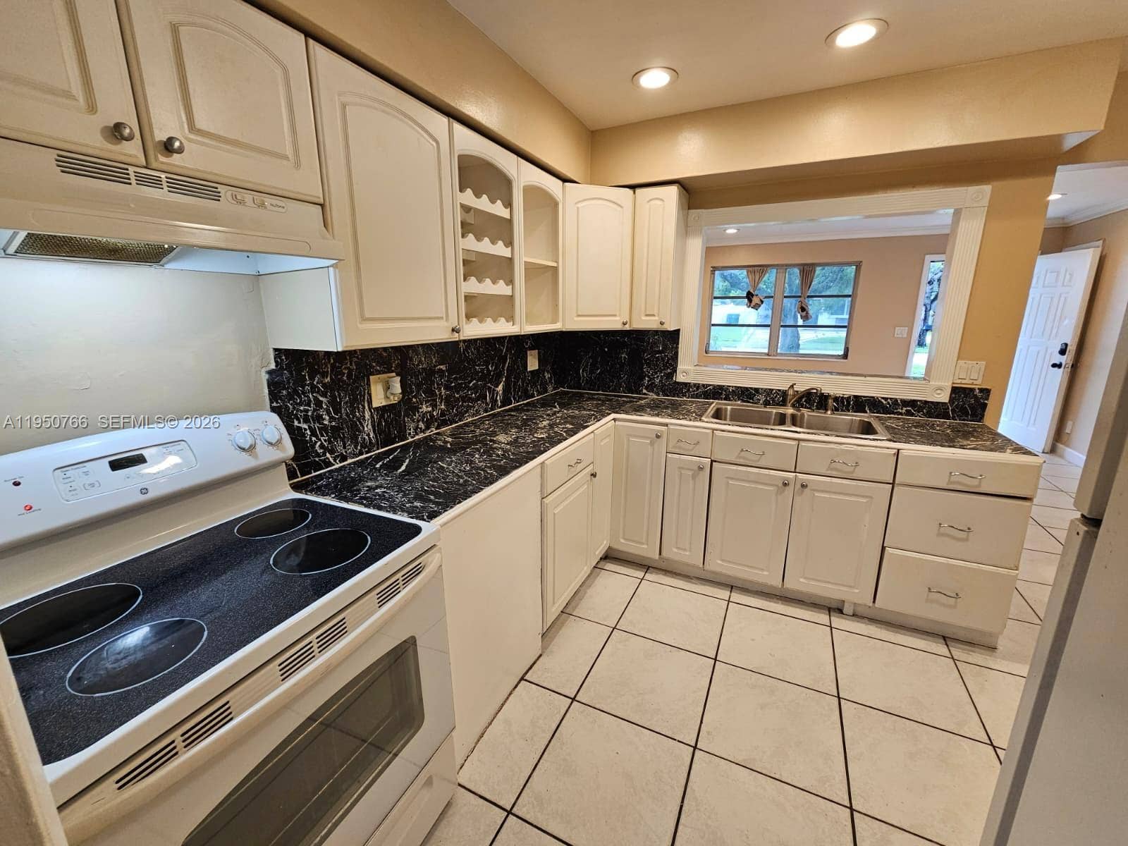 9438 SW 51st Street, Cooper City, FL 33328 Photo 10