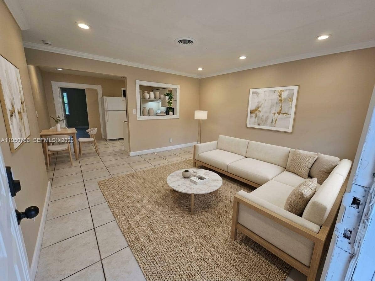 9438 SW 51st Street, Cooper City, FL 33328 Photo 2