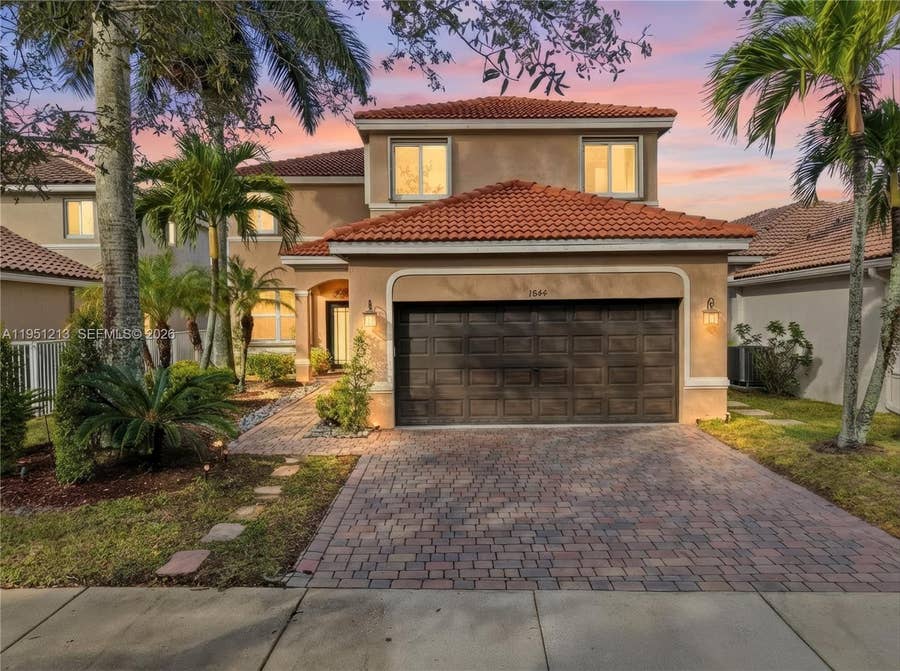 Property photo for 1844 Aspen Lane, Weston, FL