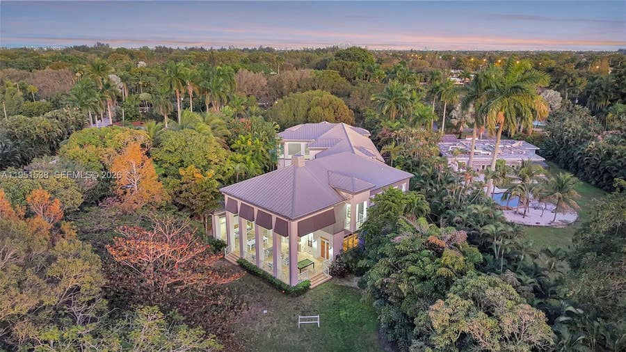 Property photo for 101 Holly Lane, Plantation, FL