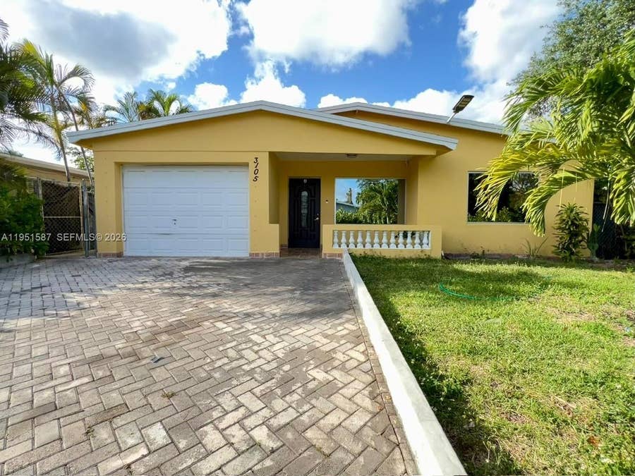 Property photo for 3105 SW 13th Street, Fort Lauderdale, FL