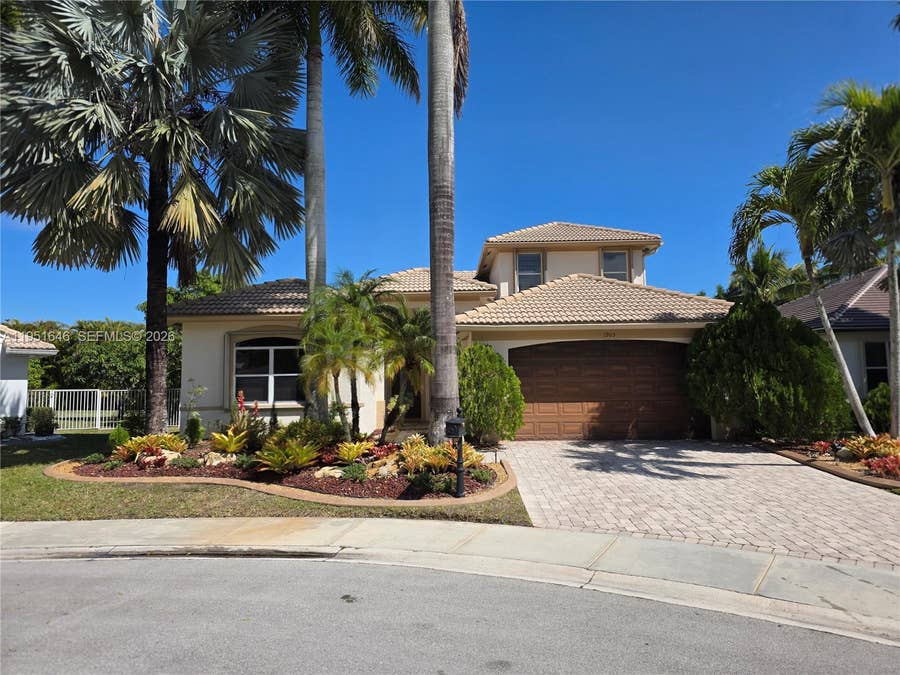 Property photo for 1905 Harbor View Circle, Weston, FL