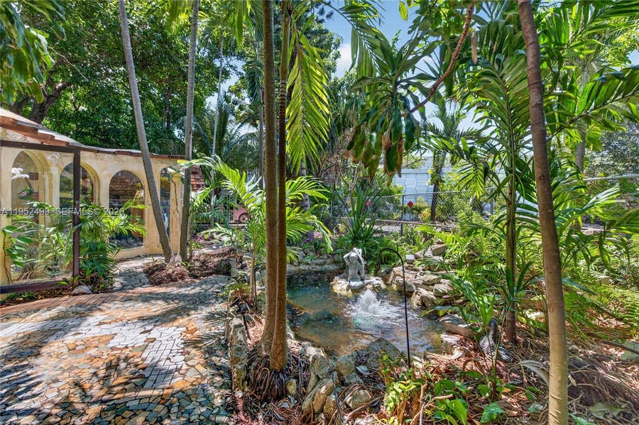 Property photo for 732 NW 43rd Court, Oakland Park, FL