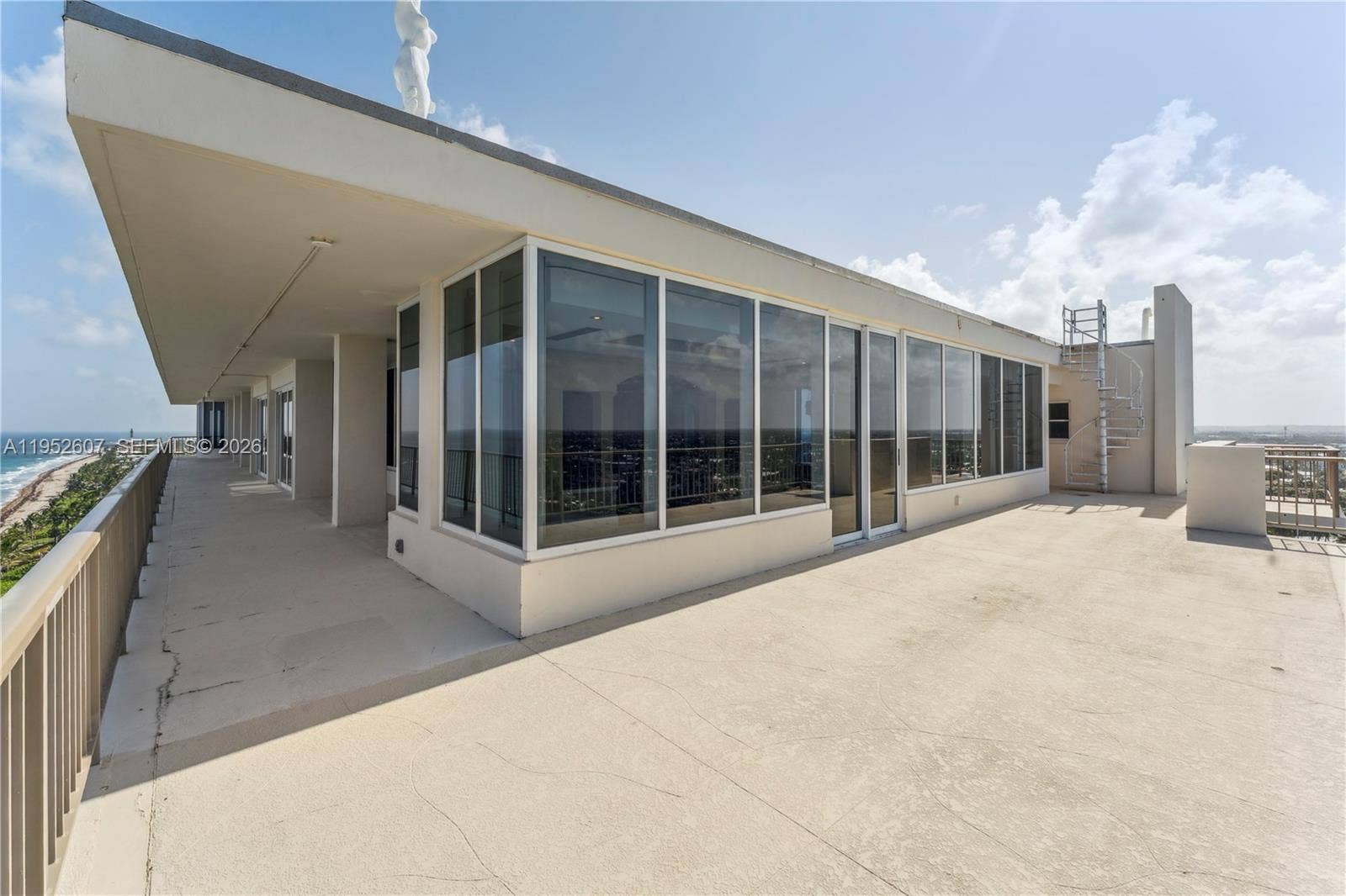 1021 Hillsboro Mile, #RG, Hillsboro Beach, FL 33062 Photo 24