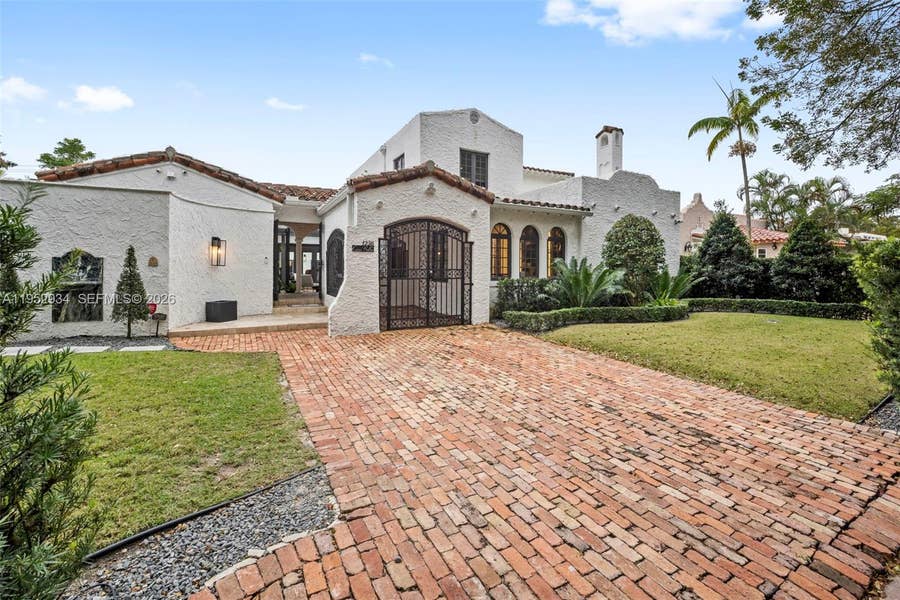 Property photo for 1236 Obispo Avenue, Coral Gables, FL