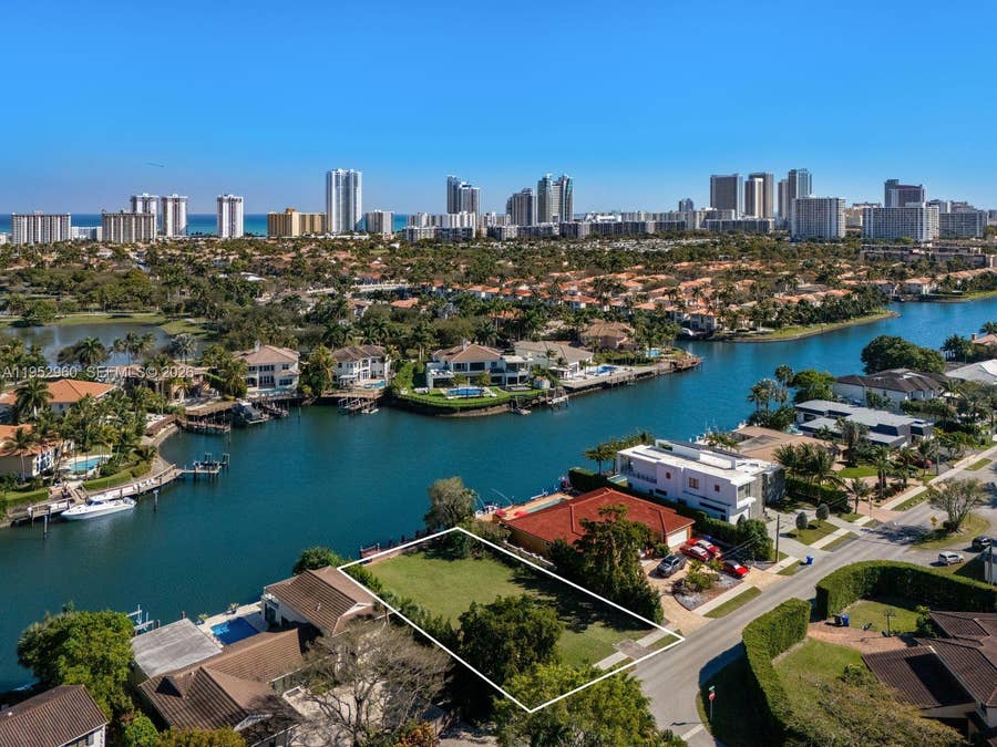 Property photo for 1101 Diplomat Parkway, Hollywood, FL