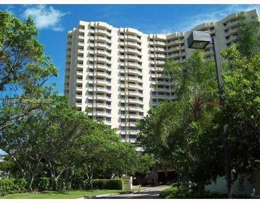 Property photo for 3300 NE 192nd Street, #914, Aventura, FL