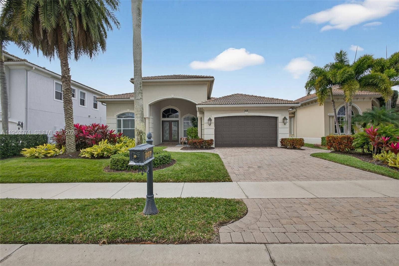 307 Charroux Drive, Palm Beach Gardens, FL 33410 Photo 1
